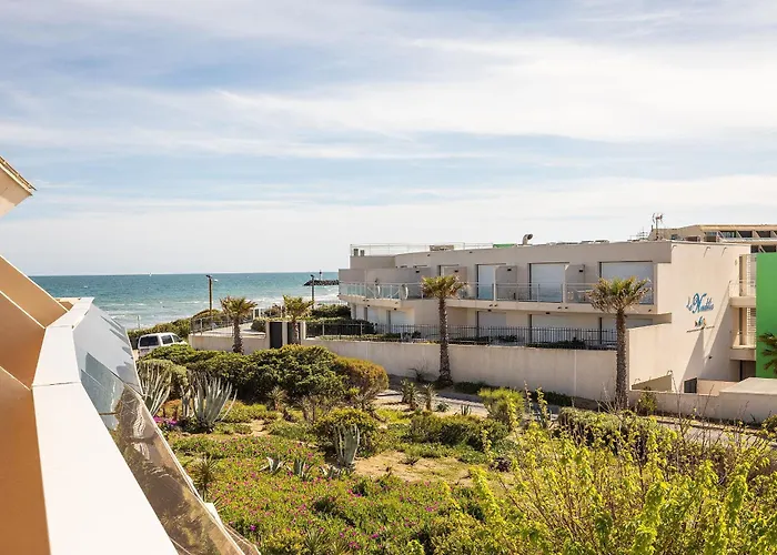 Village Naturiste R4n- Serenity Heliopolis Sea View * アグド