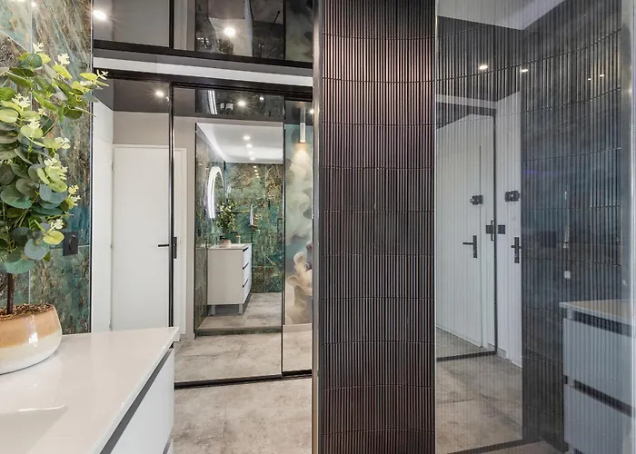 Apartment Serenity - Vue Design & Terrasse Plein Sud Heliopolis O - Village Naturiste *