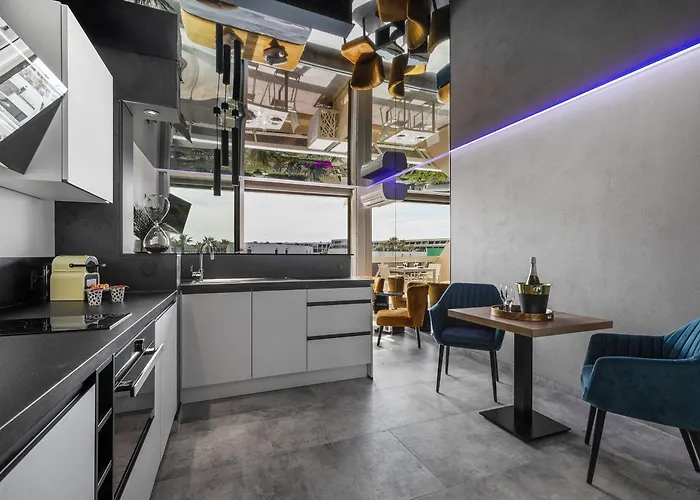 Serenity - Vue Design & Terrasse Plein Sud Heliopolis O - Village Naturiste Apartment